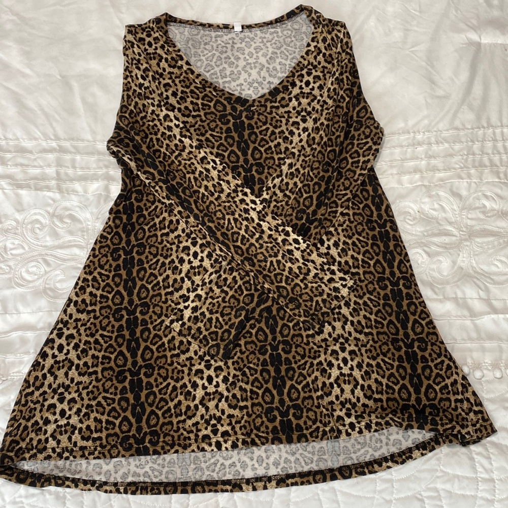 Leopard long sleeve tunic